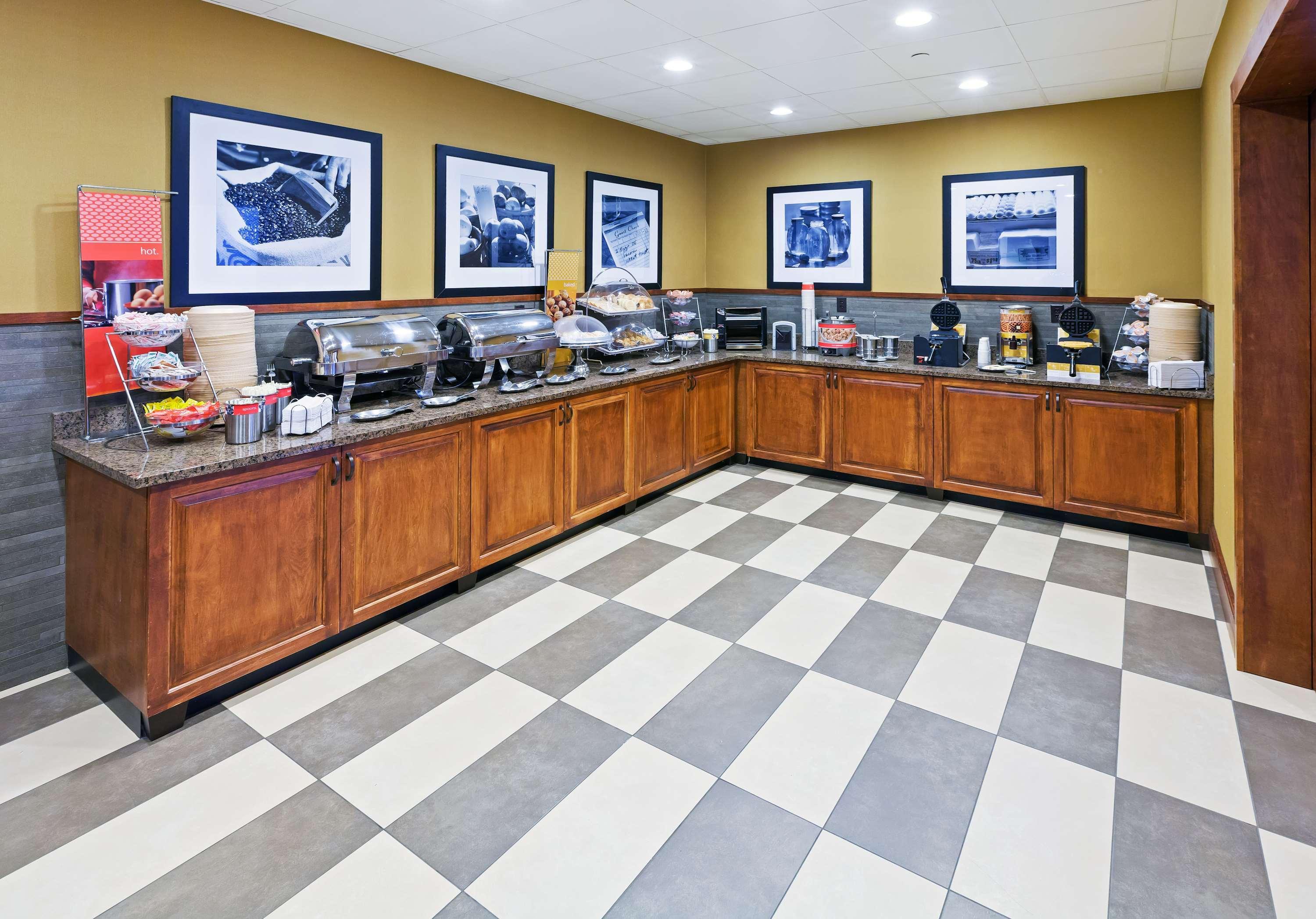 Hampton Inn & Suites Dallas-Mesquite Exterior photo