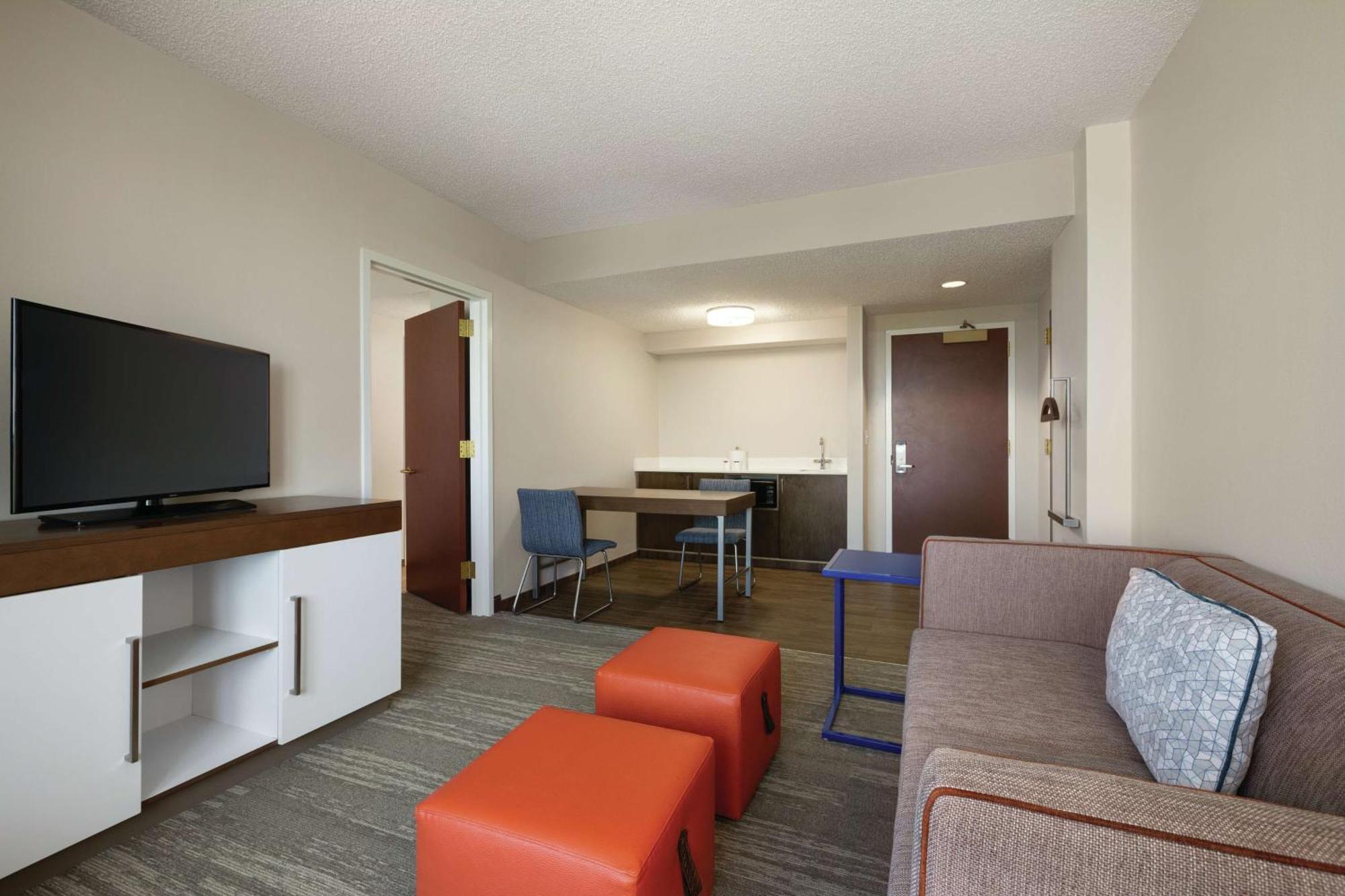 Hampton Inn & Suites Dallas-Mesquite Exterior photo