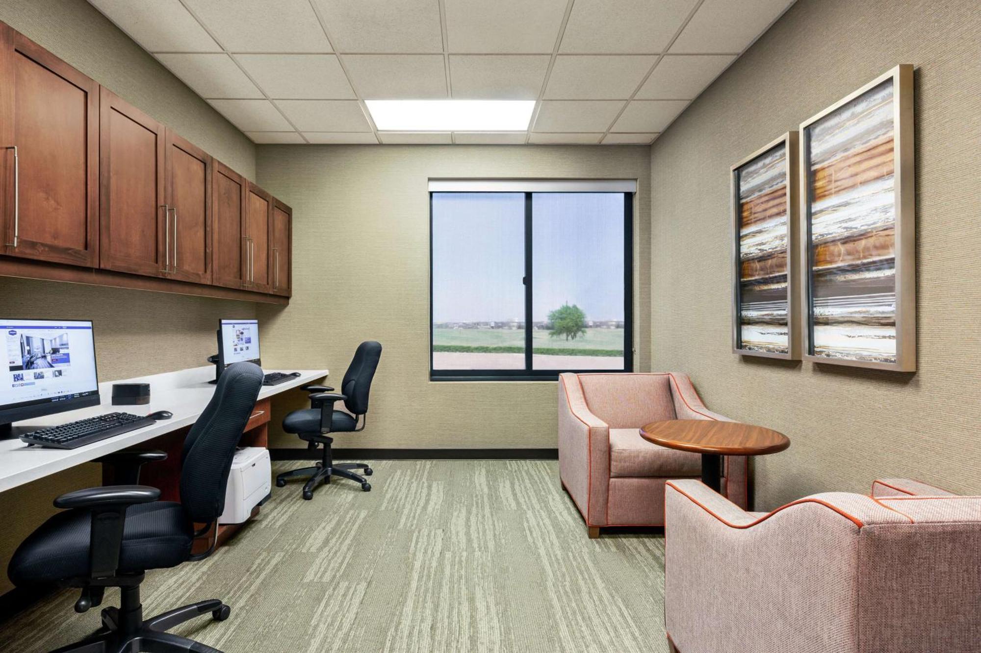 Hampton Inn & Suites Dallas-Mesquite Exterior photo